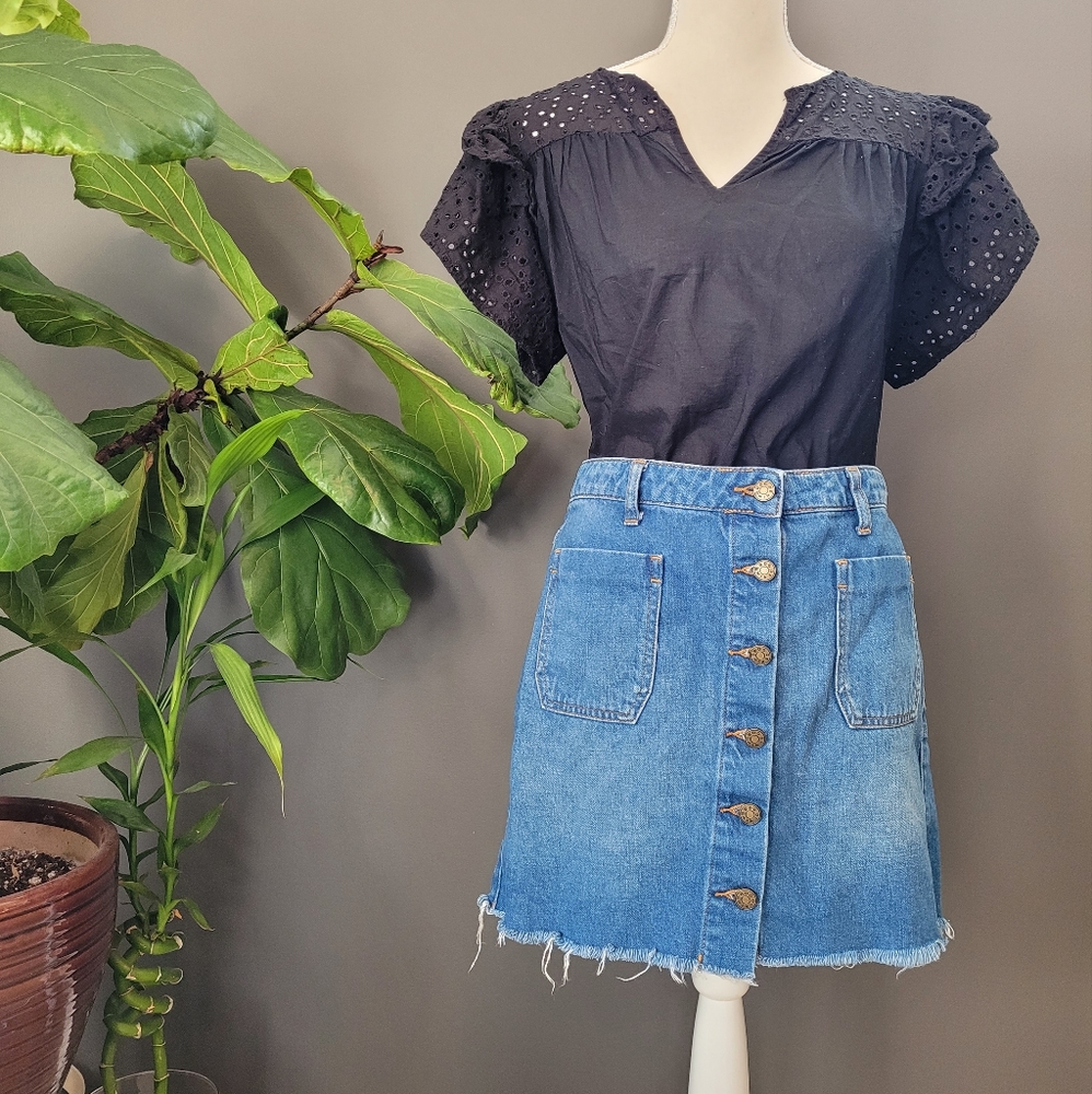 BdG Denim Button front jean mini skirt